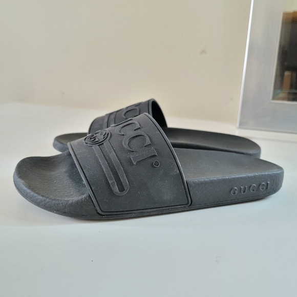 Gucci Slip-on Sandals - Picture 5 of 10